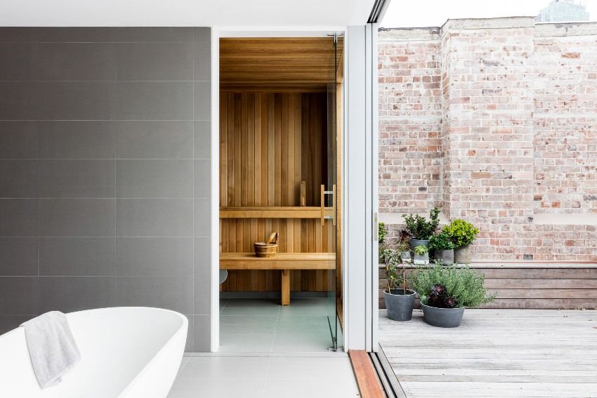 Bathhouse: projects of impressive and stylish tandems