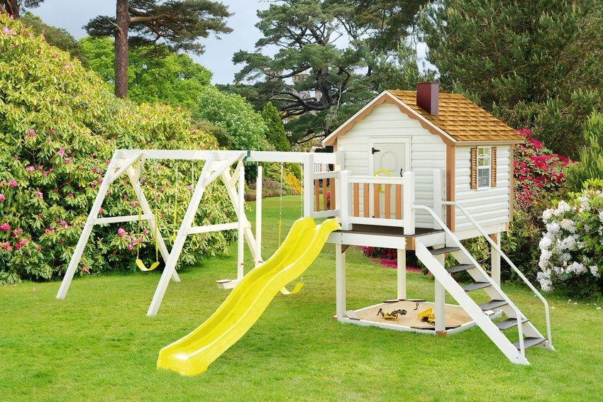 Children's slide with their own hands: recommendations for creating structures