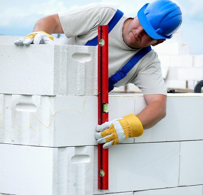 Aerated concrete blocks: dimensions and prices for a piece, characteristics and application