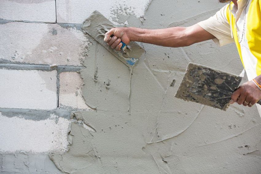 As a novice, plaster the walls with your own hands: video and work recommendations