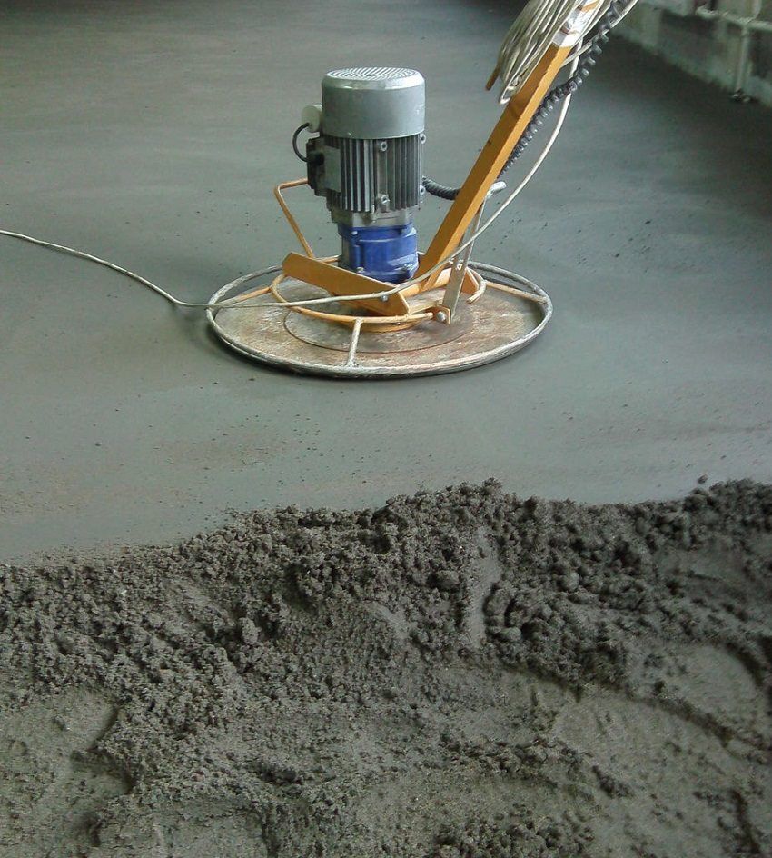 Which floor screed is better: wet, dry, semi-dry or self-leveling