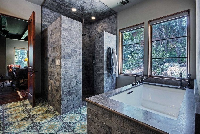 Ceramic tiles in the bathroom: the design of modern finishes