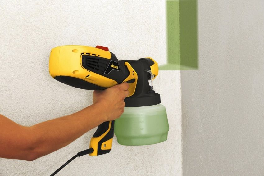 Spray gun for water-based paint: varieties and tips for choosing