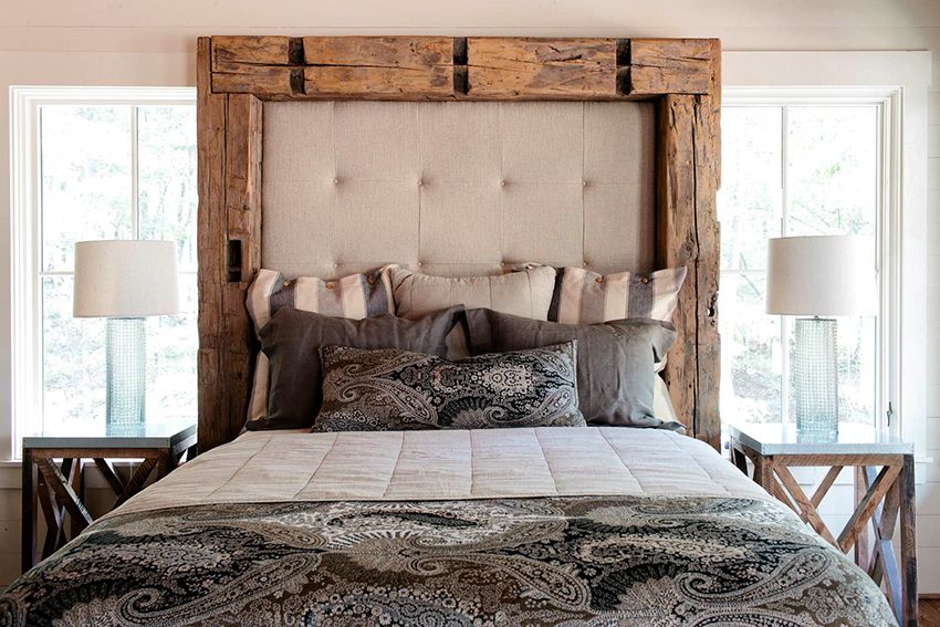 Bed with a soft headboard: the original and comfortable part of the interior