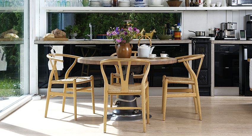 Dining group for the kitchen: a spectacular and functional set
