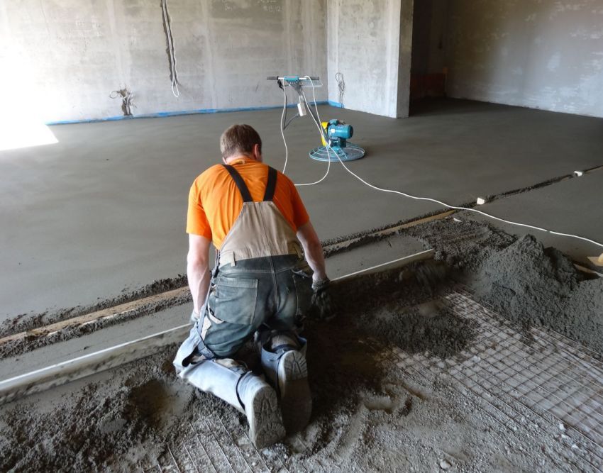 Pros and cons of semi-dry floor screed and the technology of its device