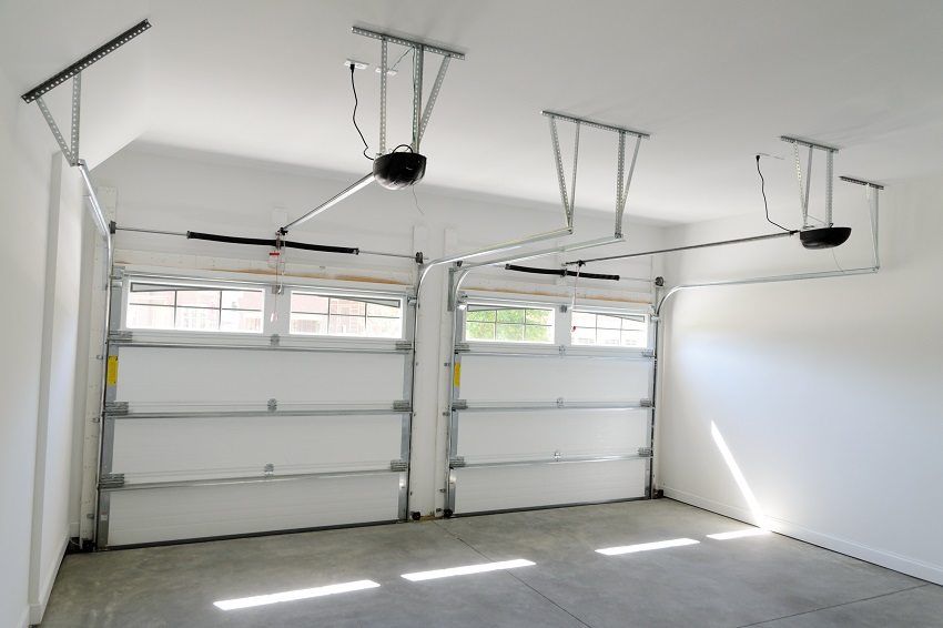 Garage overhead doors: dimensions, prices and features
