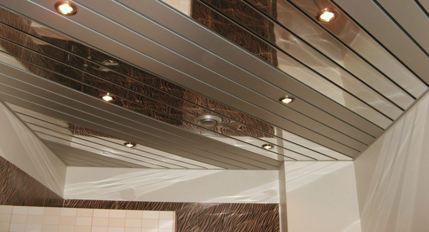Rack ceiling in the bathroom. Advantages and rules of installation