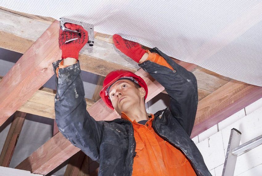 Warming the ceiling in a house with a cold roof: common methods