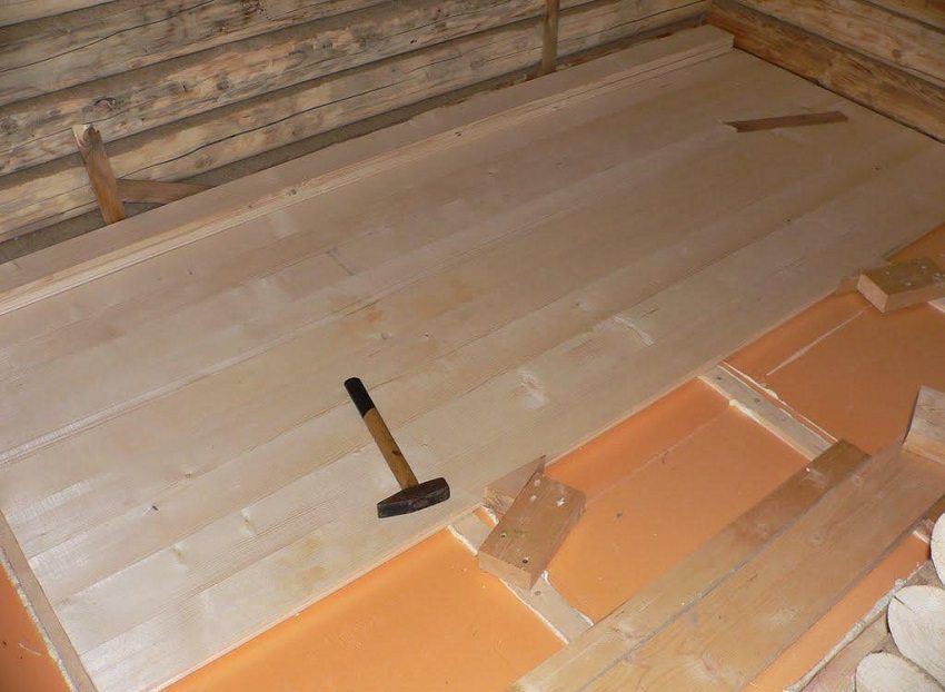 Insulation for the floor in a wooden house, which one is better to choose and how to mount