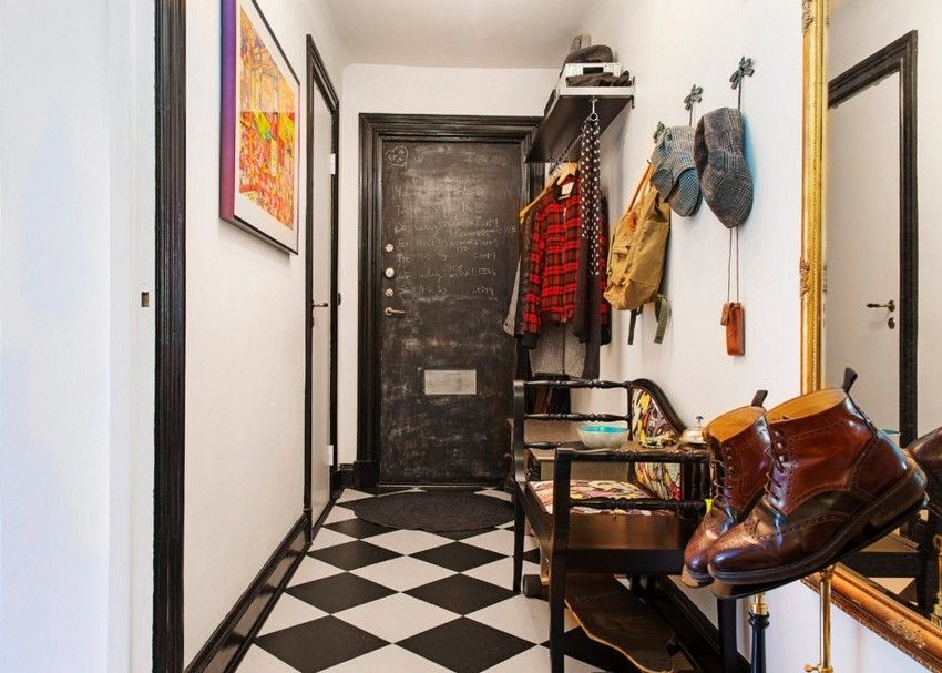 Design a small hallway: universal principles of design space