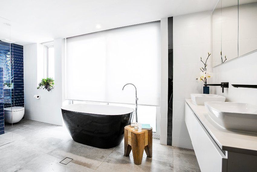 Design of bathrooms combined with a toilet: photos of interiors and interesting solutions
