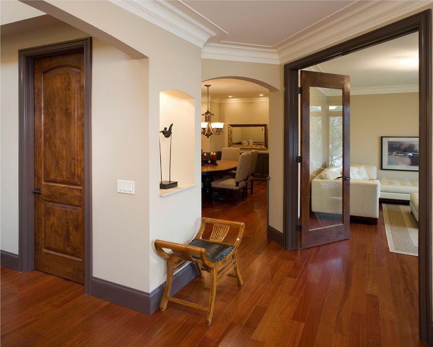 Interroom wooden door: a variety of models for every taste