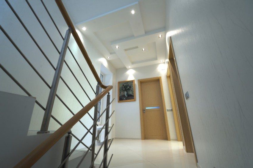 Two-level plasterboard ceilings, photo and description
