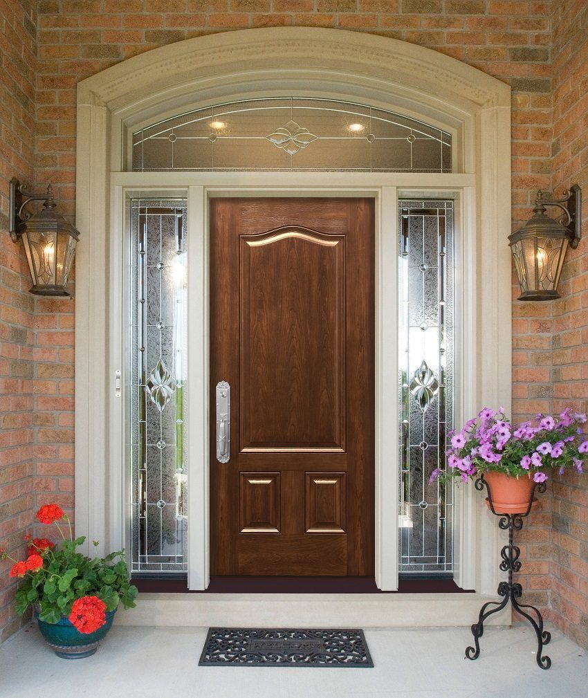 Photos of entrance doors to a private house from various materials