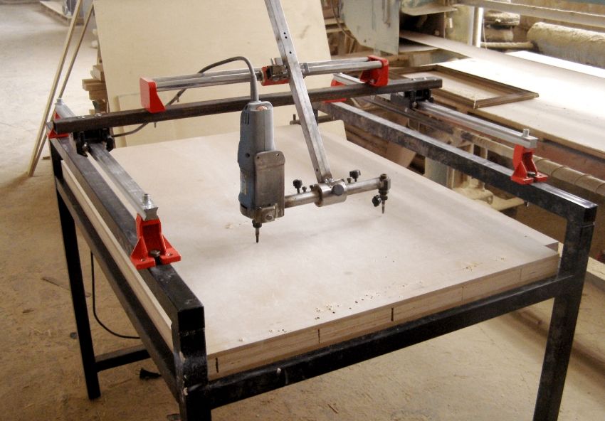 DIY wood milling machine: step by step manufacturing technology