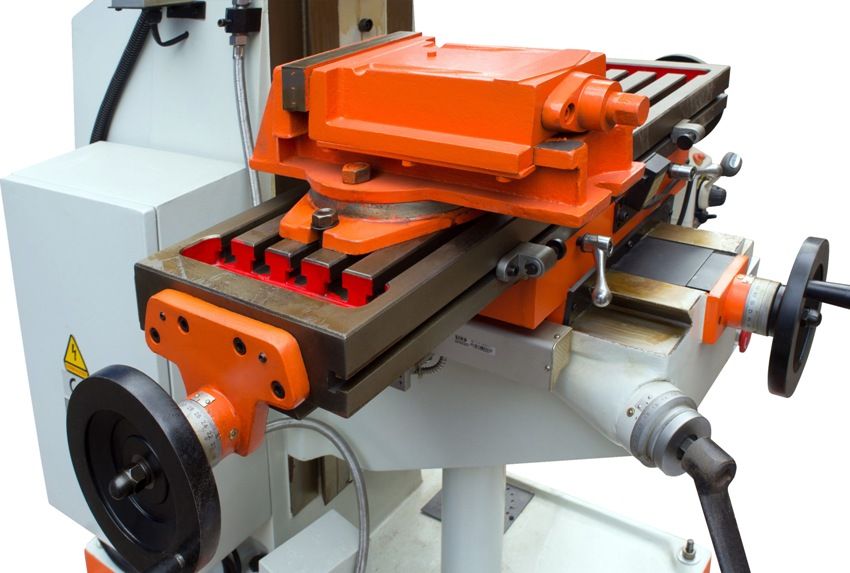 Metal milling machine: equipment classification and characteristics
