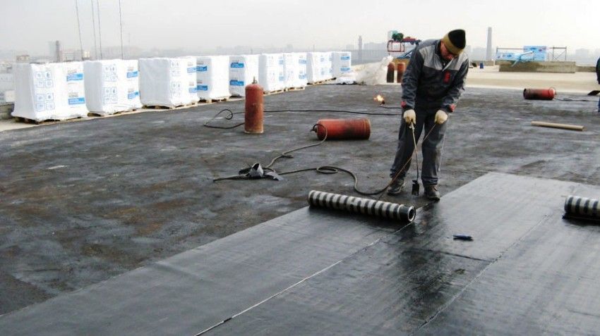 Gas burner for roofing: varieties, characteristics and features