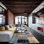 Loft-style living room: a spectacular spacious room with minimal decoration