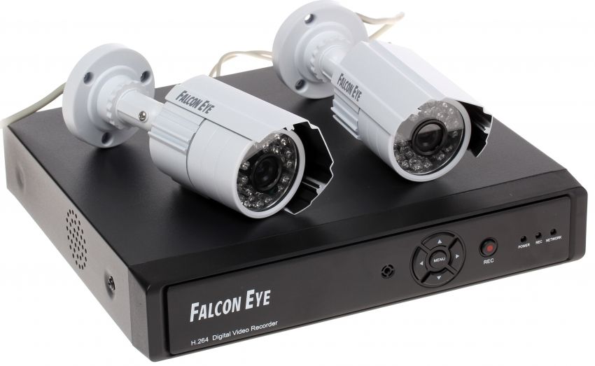 Ready-made video surveillance kits for private homes: reliable housing protection