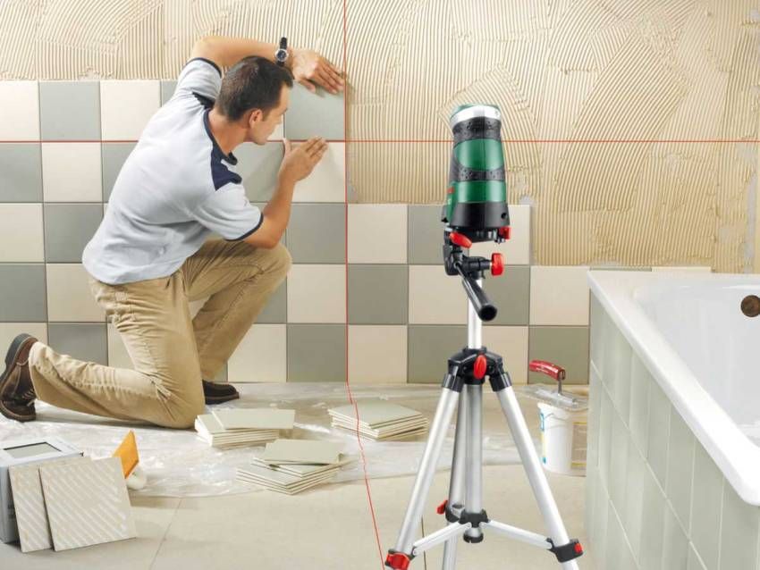 How to lay tiles on the wall: instructions for independent work
