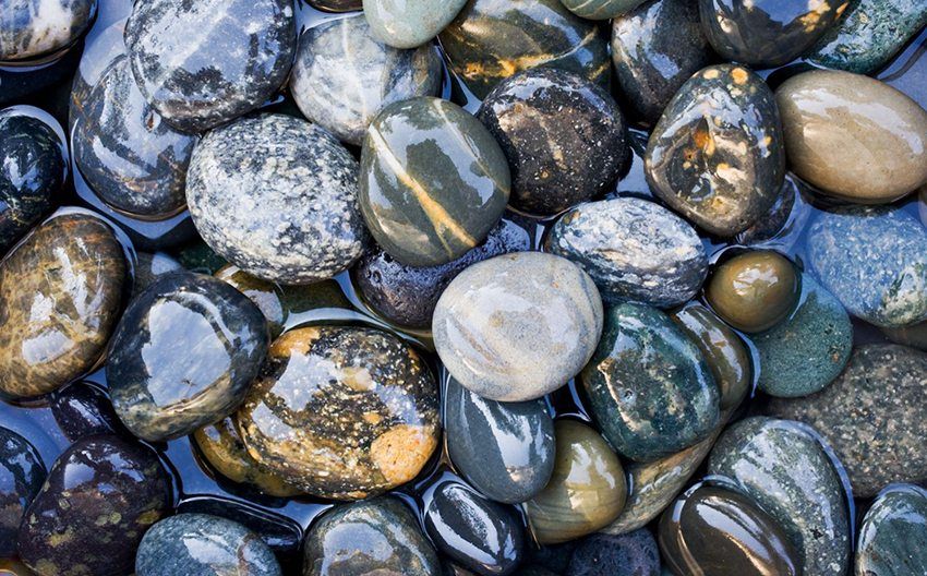 How to choose stones for a bath: which is better to use in the steam room