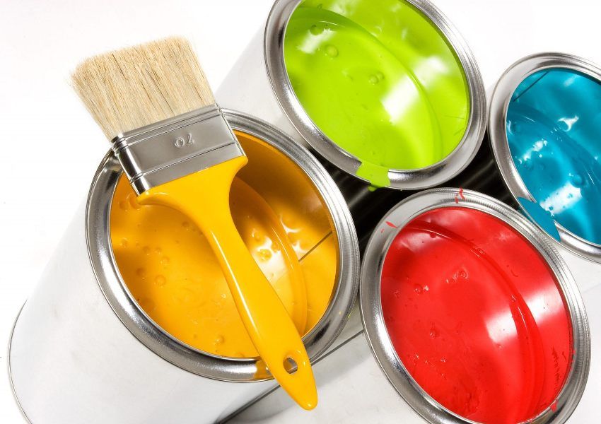 How to choose a paint for the walls in the apartment? Main types and properties