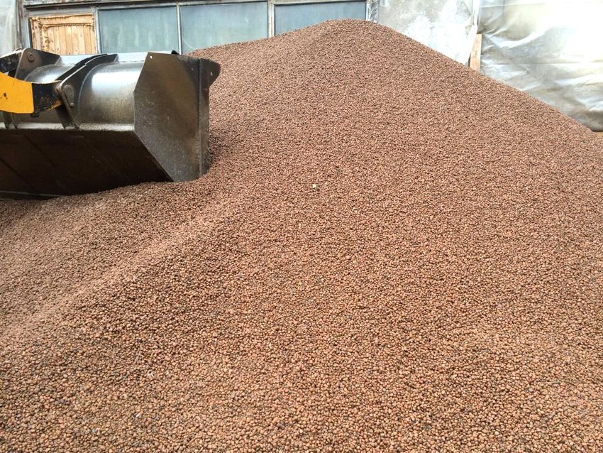 Expanded clay in bags or in bulk: how to calculate the volume of material