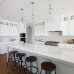 Classic kitchen: photo examples of perfect room design