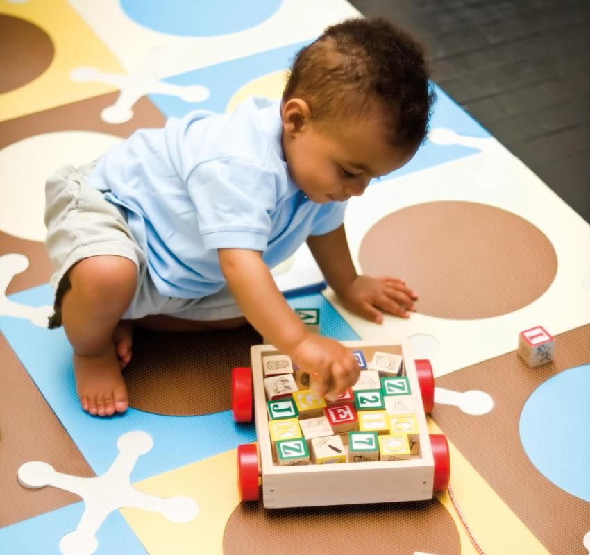 Soft floor for children's rooms: beautiful, comfortable and safe