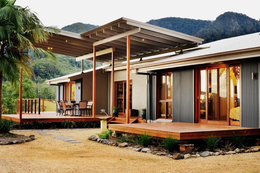 The canopy attached to the house: photos of different types and configurations of canopies