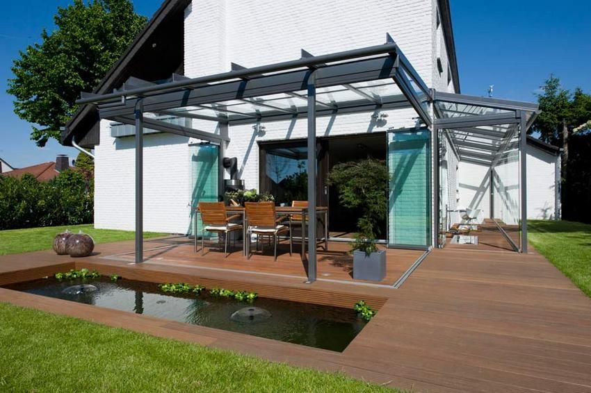 Polycarbonate sheds to a private house do it yourself: photos of modern hanging structures