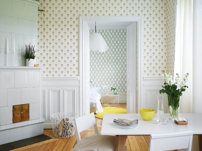 Provence style wallpaper for an elegant and luxurious design