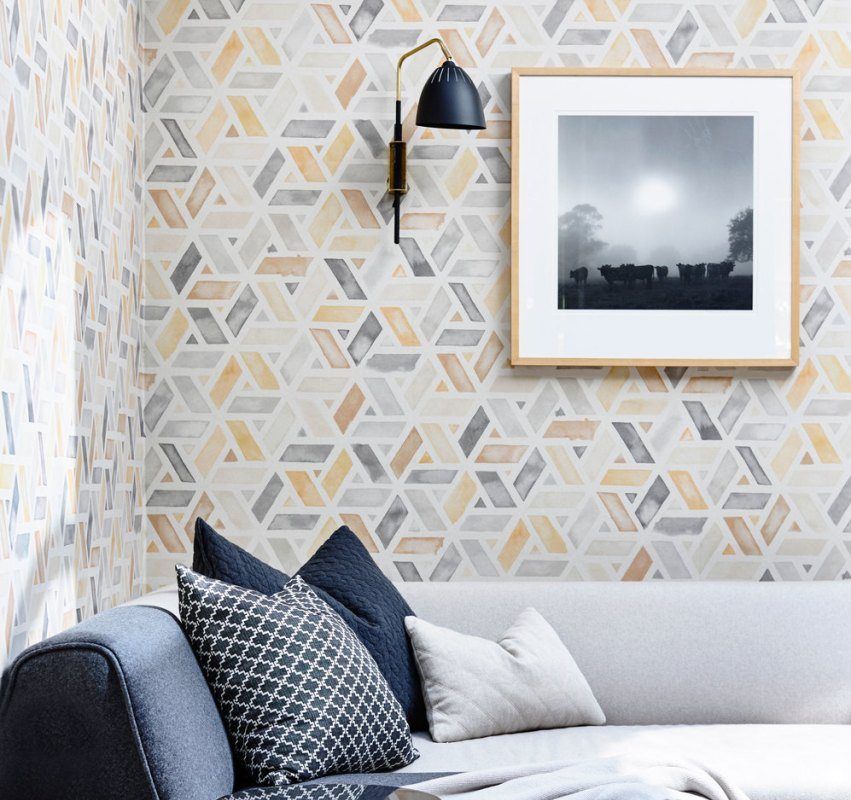 Wallpaper in the hall in the apartment: photo ideas to create the original interior