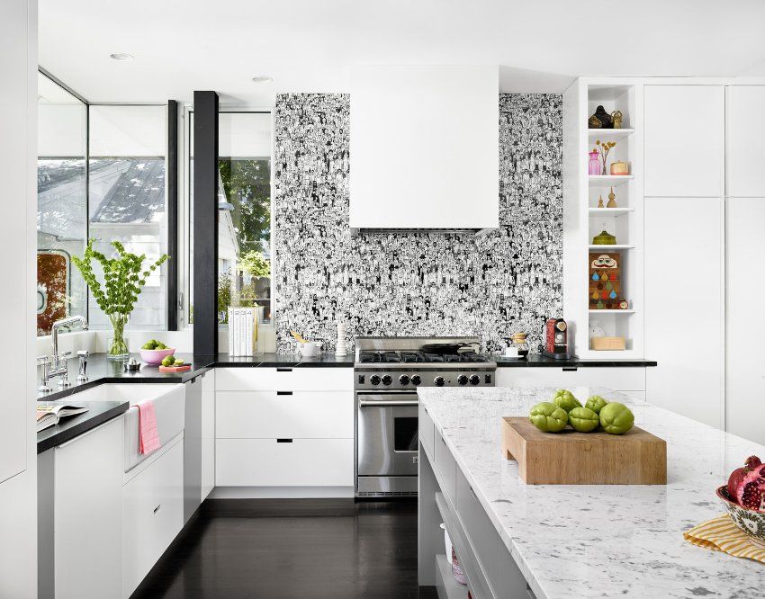 Decorating the walls in the kitchen: design options, recommendations for choosing materials