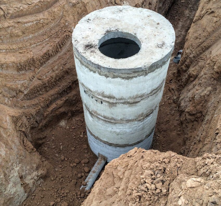 Plastic caisson for the well: how to choose and install