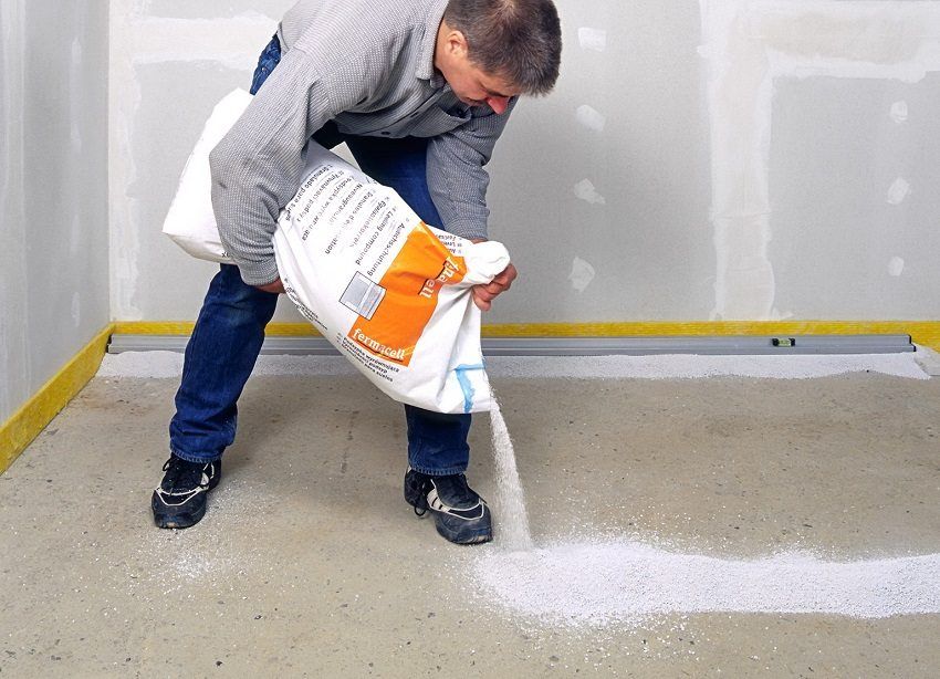 Pros and cons of dry floor screed and the technology of its device