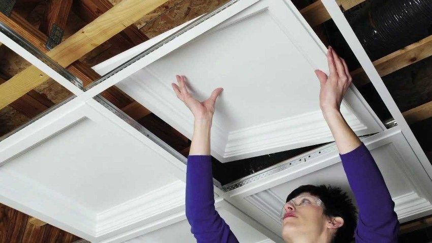 Ceiling tiles from foam plastic: their types and installation features