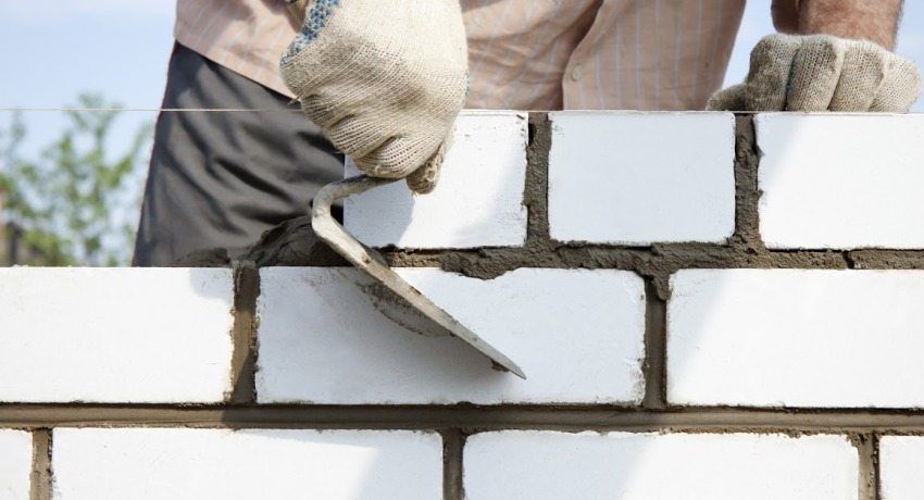 The size of white silicate brick, characteristics and features of masonry