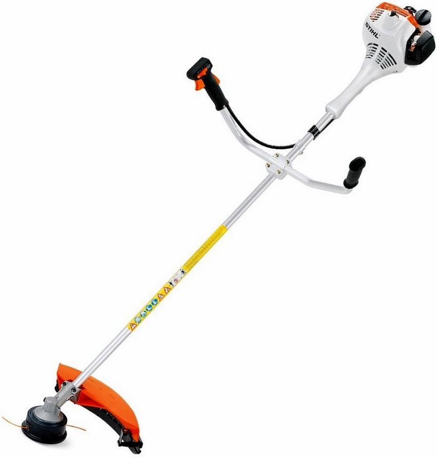 Rating of the best models of petrol trimmer: reviews, which option to choose