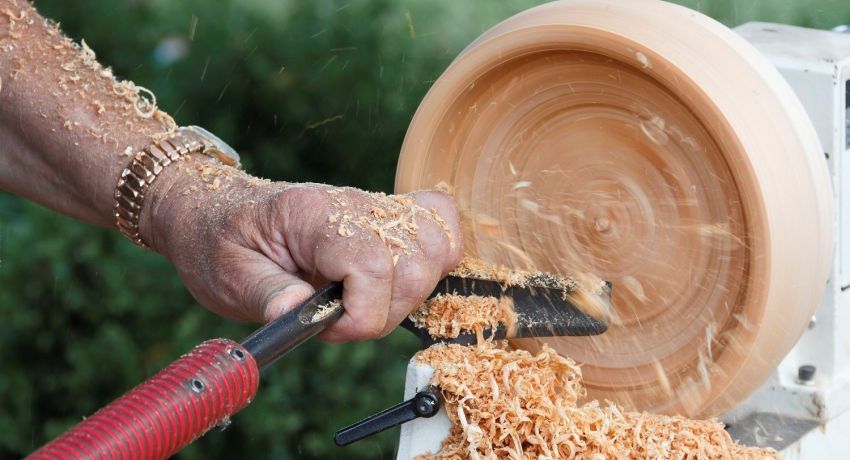 Woodcutters for a lathe: the purpose and types of tools