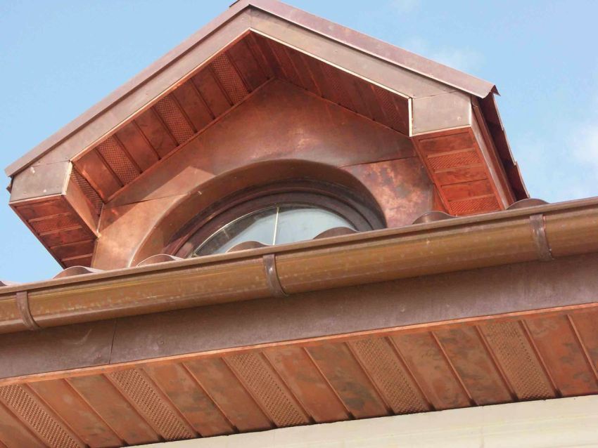 Soffit roofing: sizes, prices and a brief overview of varieties