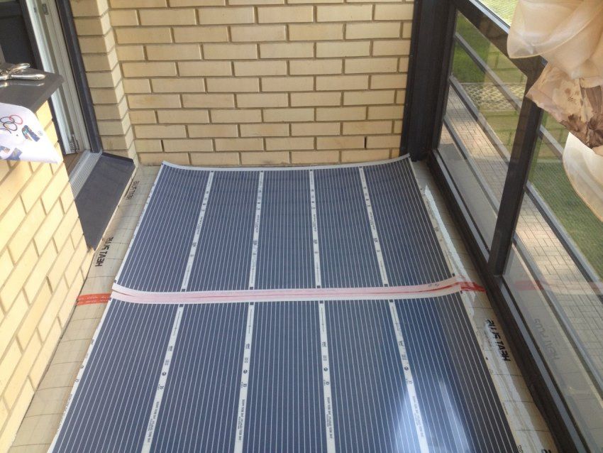 Heated floor on the balcony and loggia: a review of optimal heating systems