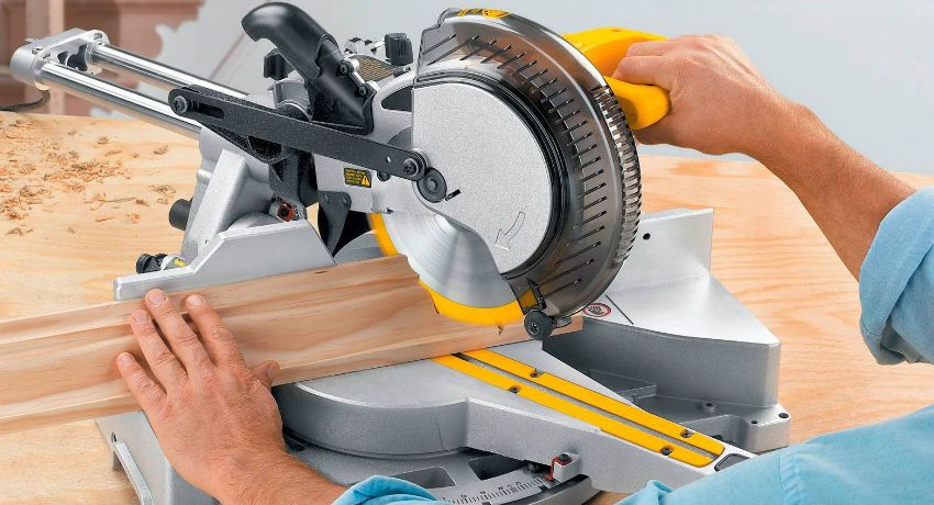 Crosscut saw with broach: how to choose a quality and durable tool