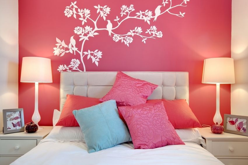 DIY stencils for decoration: patterns, materials, tips on making