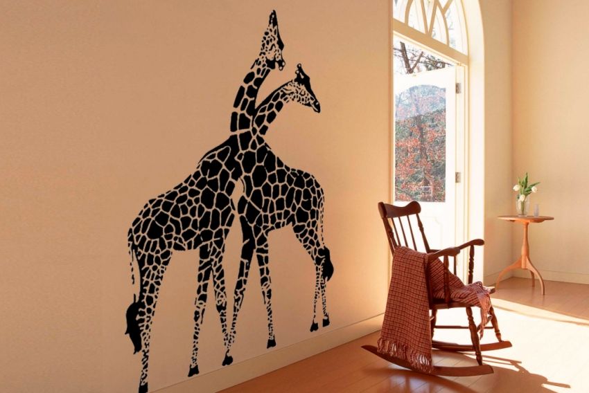 Stencils for walls for painting: a creative way of interior decoration