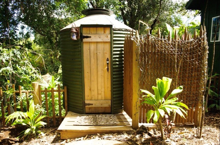 Toilet to give your own hands. Step-by-step instructions for creating a latrine on the site