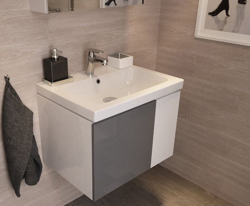 Sink cabinet in the bathroom: features of models and selection criteria