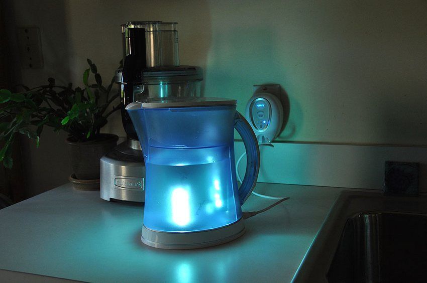 Ultraviolet lamp for home use: the choice of device