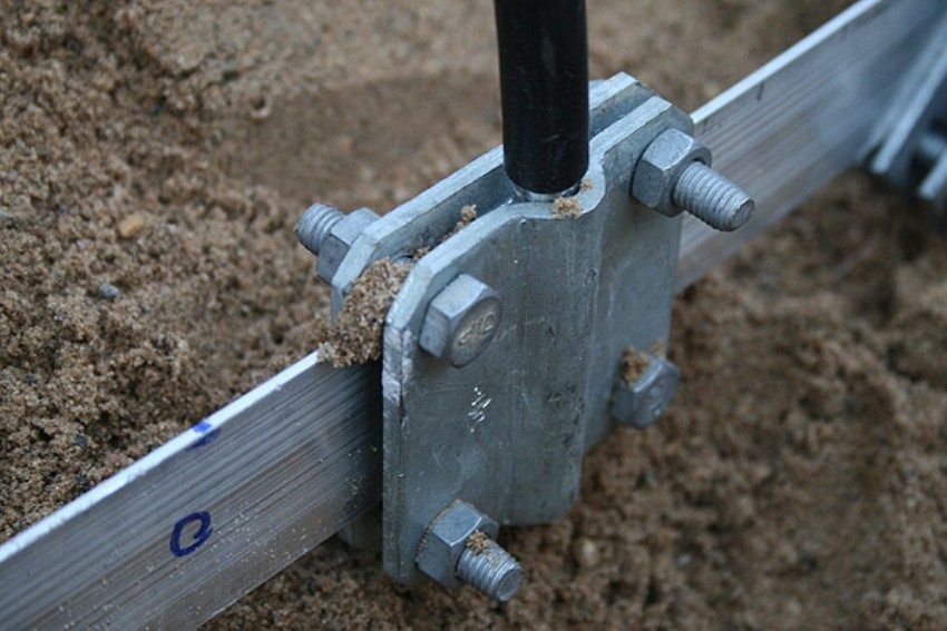Grounding in the country with their own hands. Electrode installation scheme